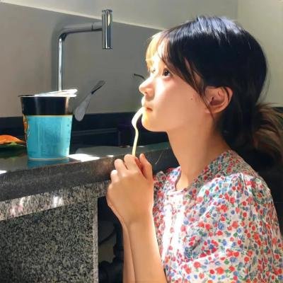 基拉·基拉丽娜